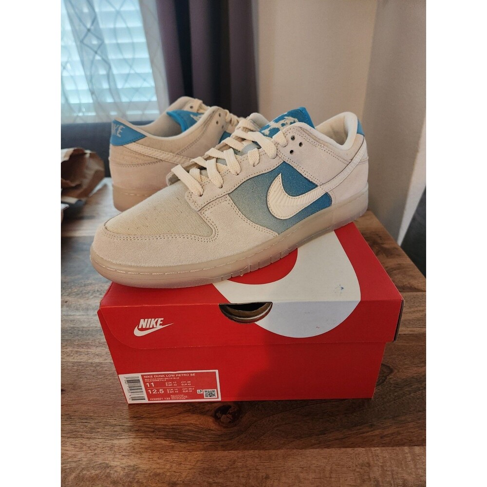 Size 11 - Nike Dunk SE Low Los Angeles